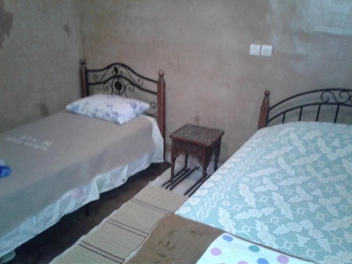 Maison D Hotes Tioute Chez Abdelmajid Bagian luar foto
