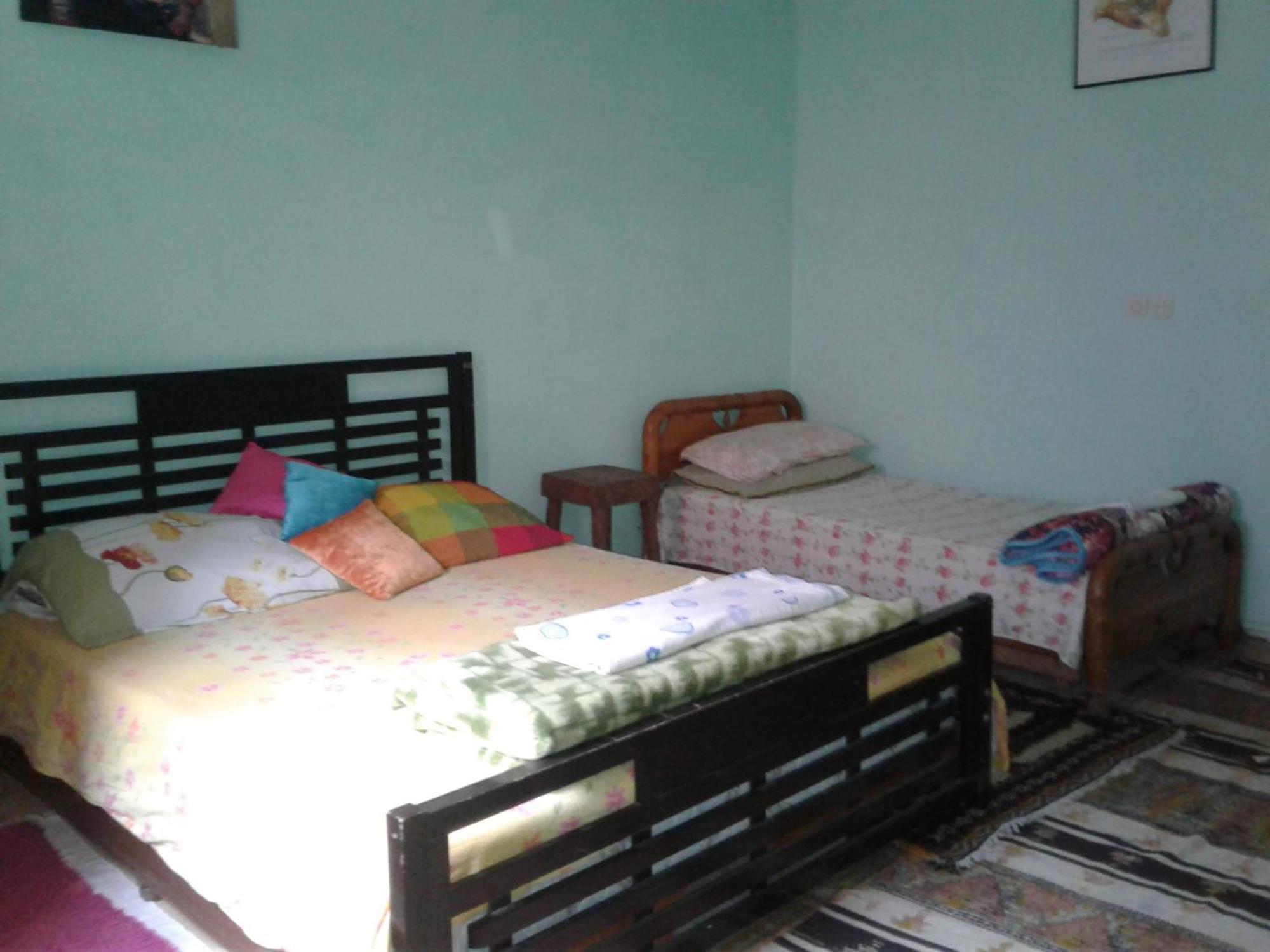 Maison D Hotes Tioute Chez Abdelmajid Bagian luar foto