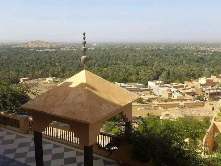 Maison D Hotes Tioute Chez Abdelmajid Bagian luar foto